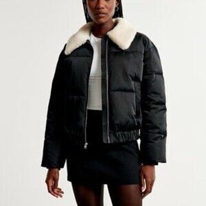 Faux Fur Collar Mini Ultra Puffer NWT/NEW Abercrombie & Fitch